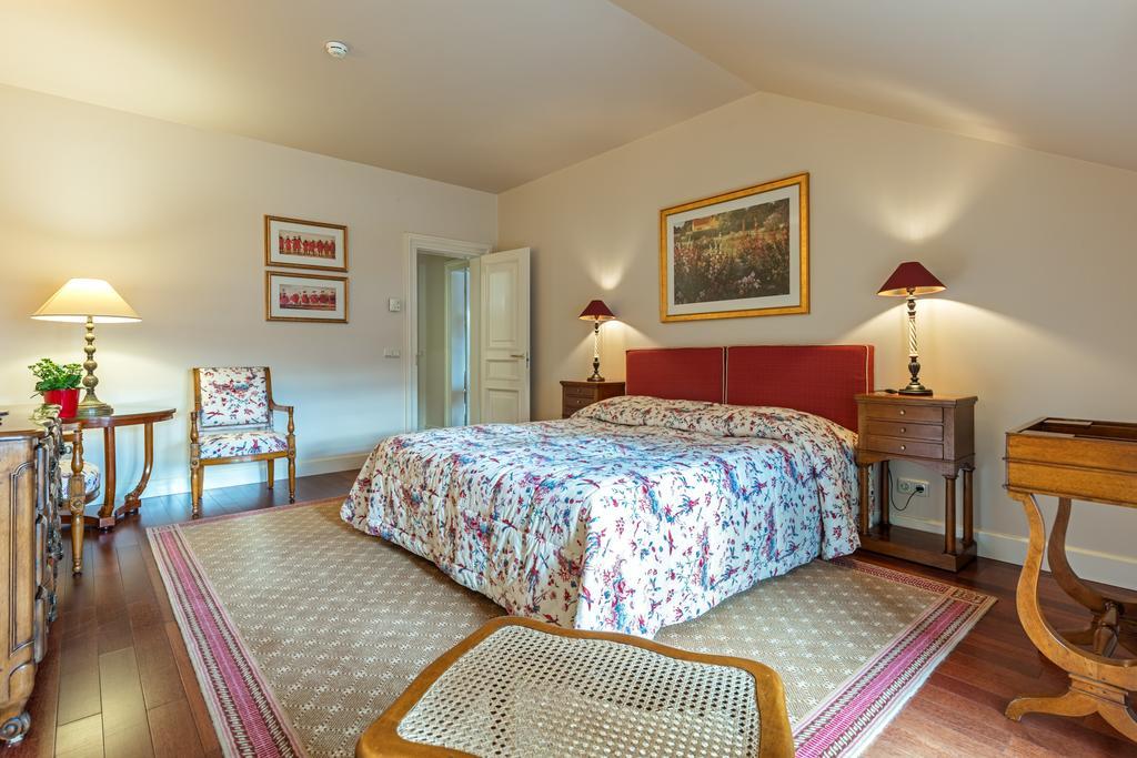 Stikliai Hotel - Relais & Chateaux Vilna Exterior foto A bedroom at the hotel